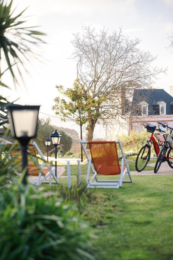 Hotel Les Agapanthes Ploubazlanec Ngoại thất bức ảnh